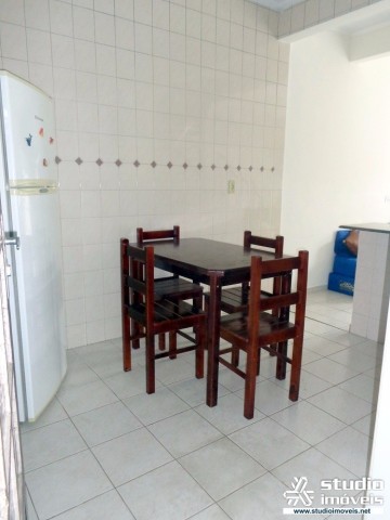 8459.jpg